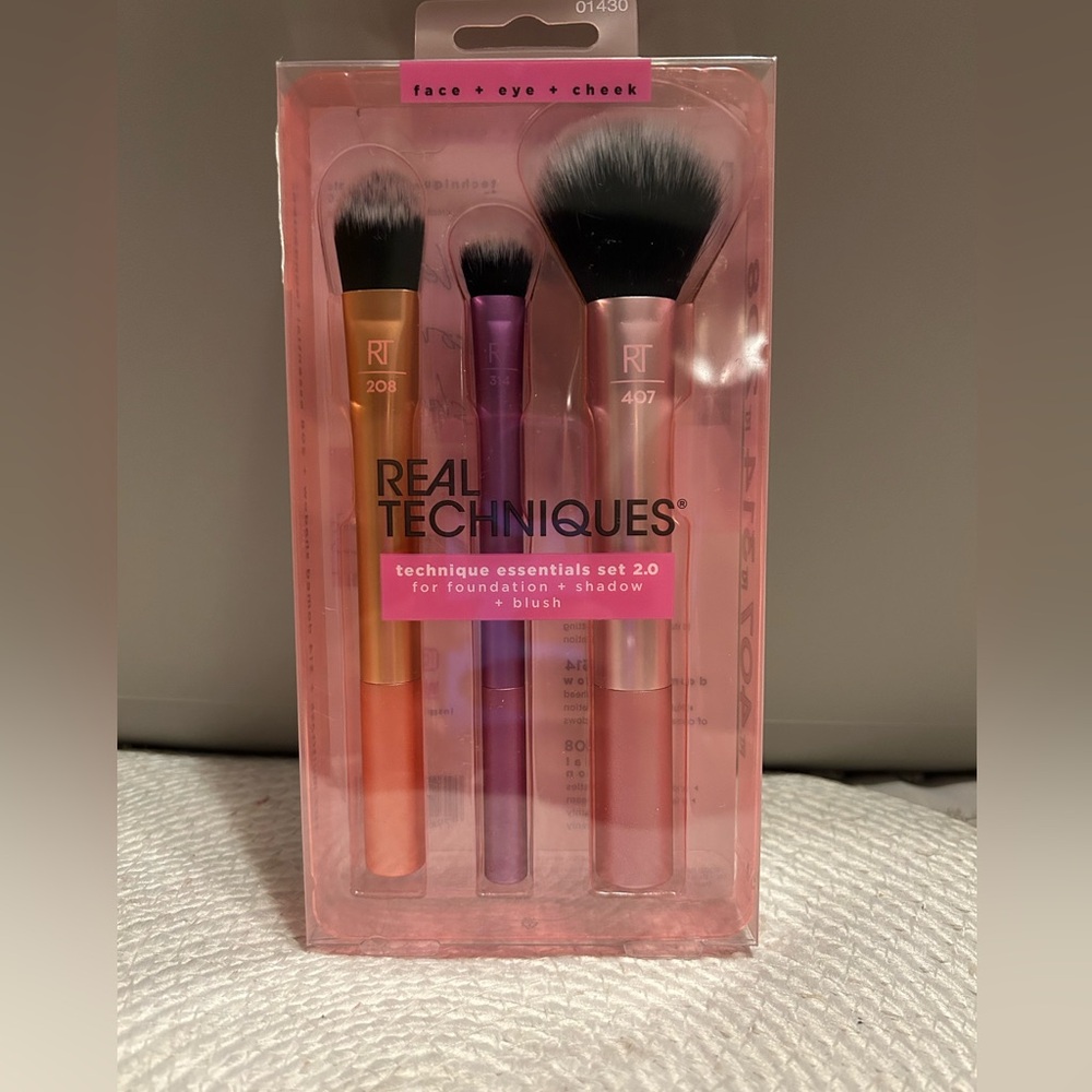 Real Technique Makeup Brushes